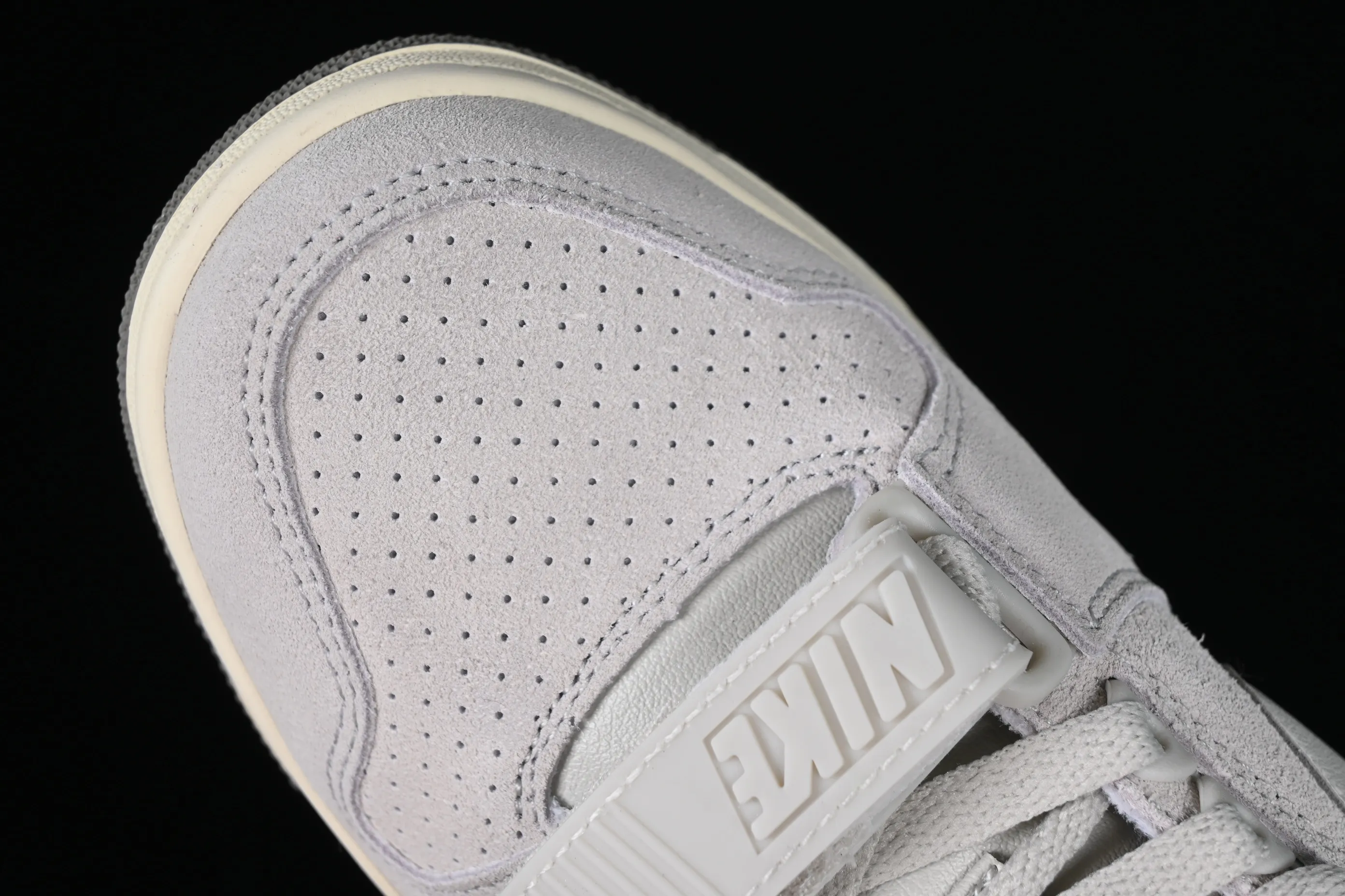 All Categories Nk SB Dunk Series Nk Air Alpha Force 88 Campus Shoes Nk Air Alpha Force 88 SP First Layer Nike Mid-top Casual Running Shoes FN6594-001